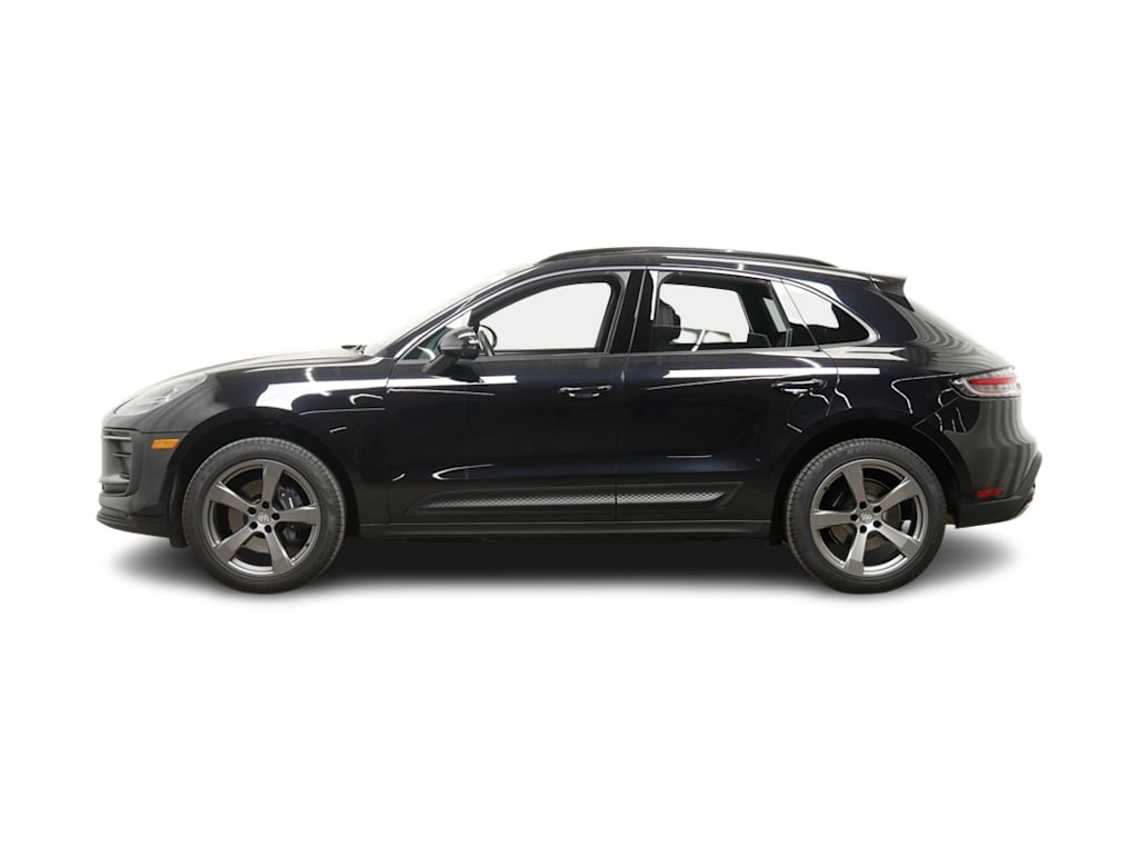2024 Porsche Macan Base 3