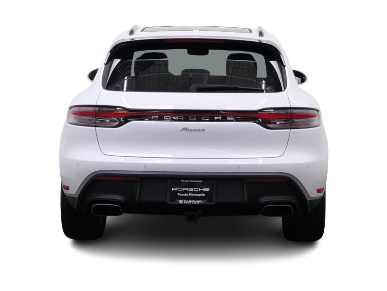 Thumbnail: 2026 Porsche Macan - 5