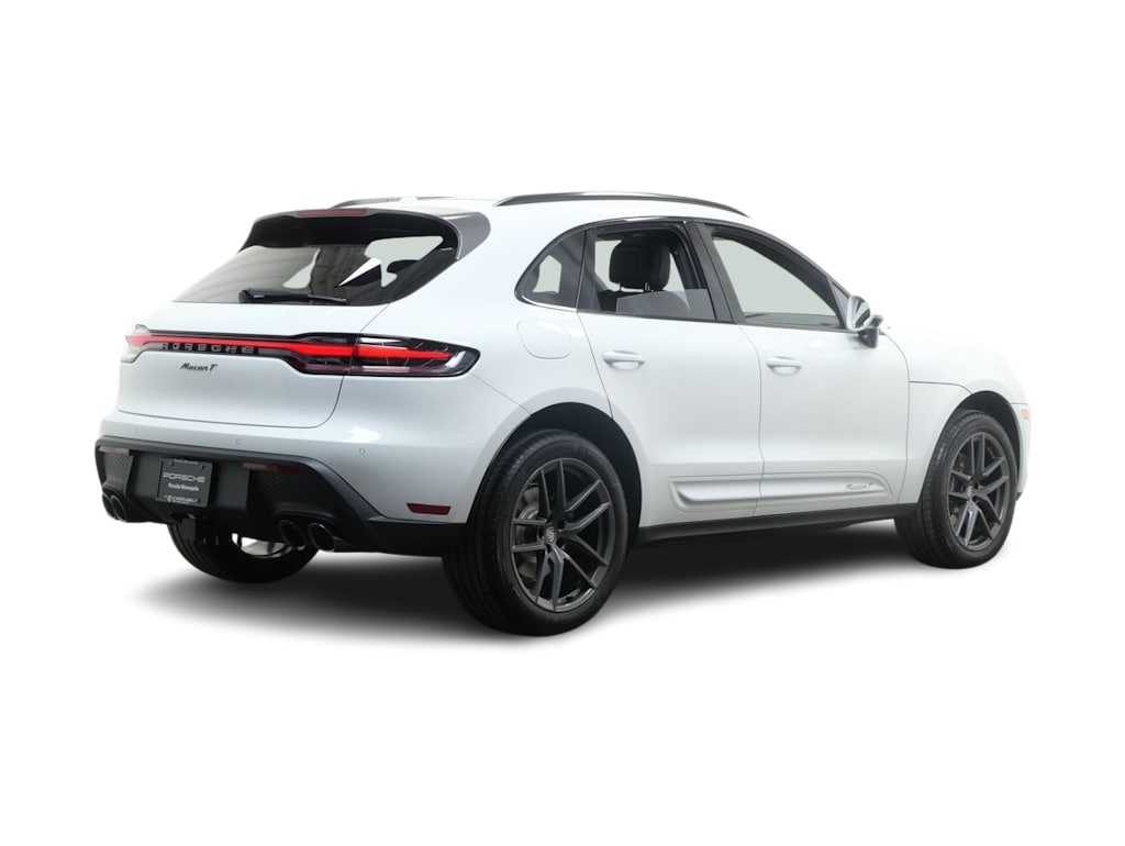 Thumbnail: 2026 Porsche Macan - 13