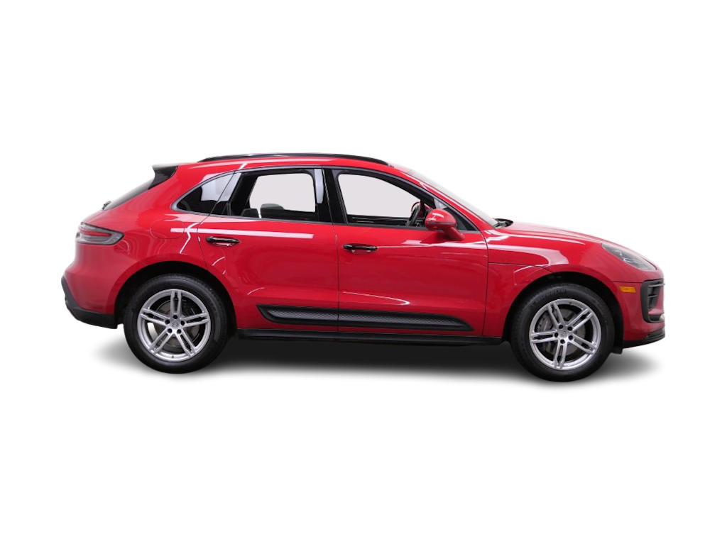 Thumbnail: 2023 Porsche Macan - 13