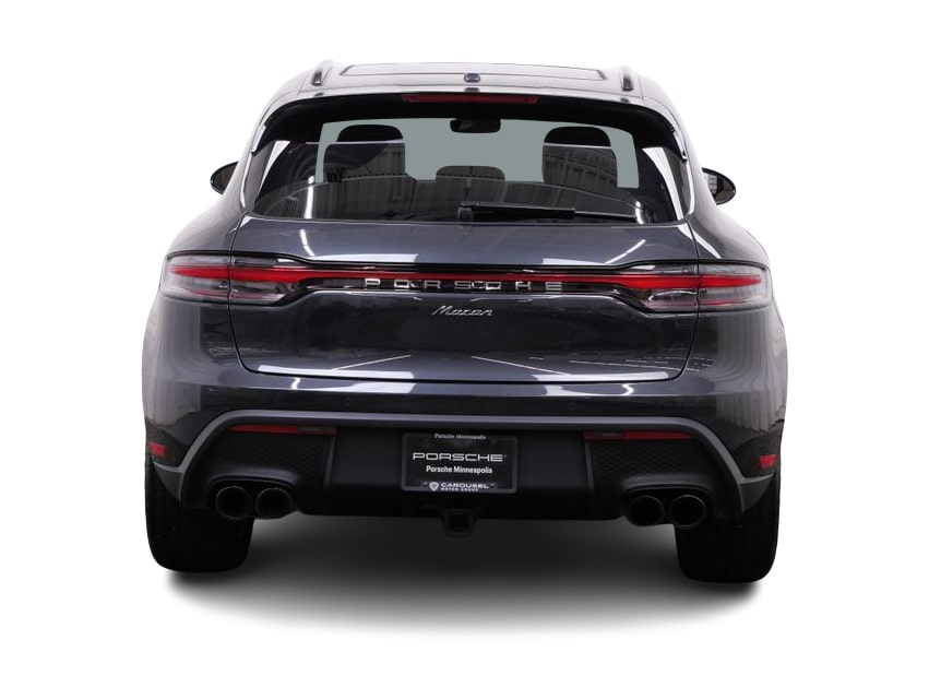 Thumbnail: 2026 Porsche Macan - 5