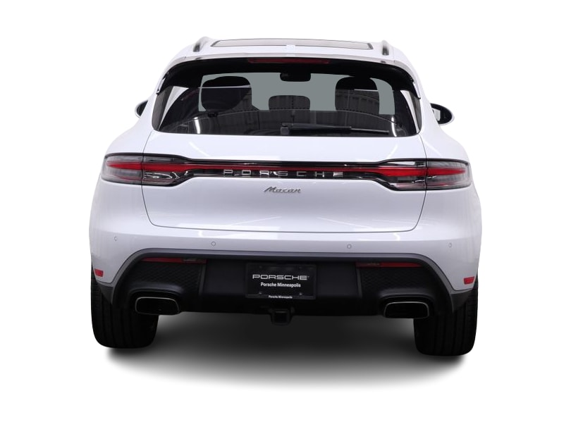 Thumbnail: 2026 Porsche Macan - 5