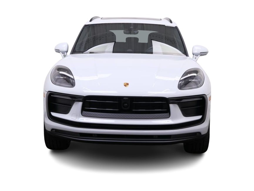 Thumbnail: 2026 Porsche Macan - 14
