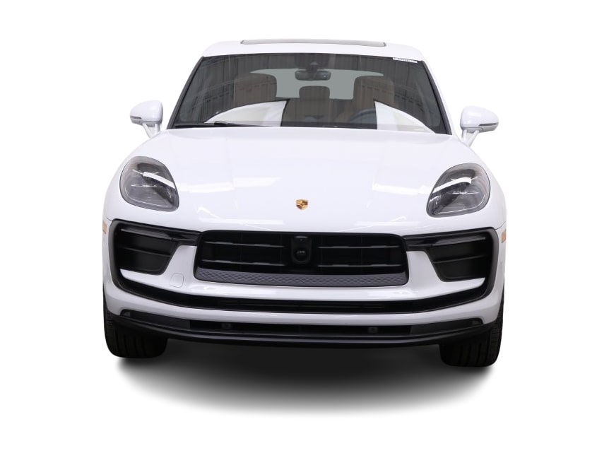 Thumbnail: 2026 Porsche Macan - 15