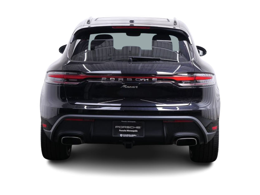 Thumbnail: 2026 Porsche Macan - 5