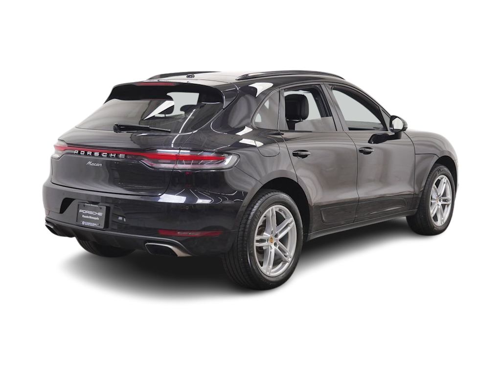 Thumbnail: 2021 Porsche Macan - 12