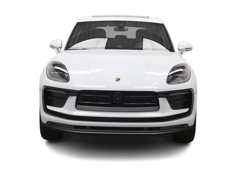 Thumbnail: 2026 Porsche Macan - 15