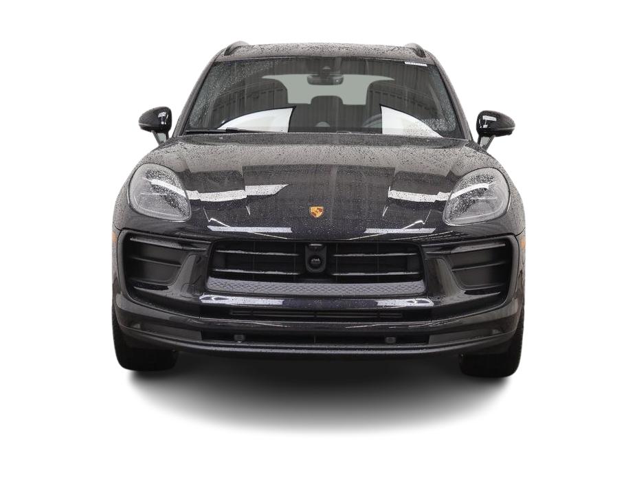 Thumbnail: 2026 Porsche Macan - 14