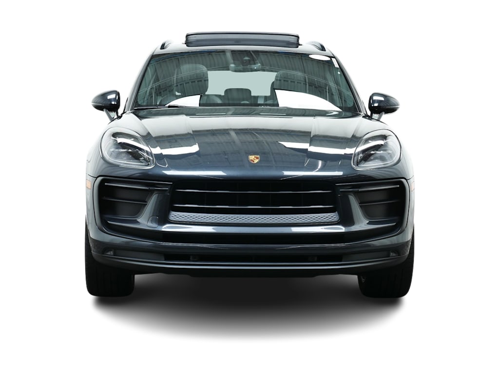 Thumbnail: 2022 Porsche Macan - 14