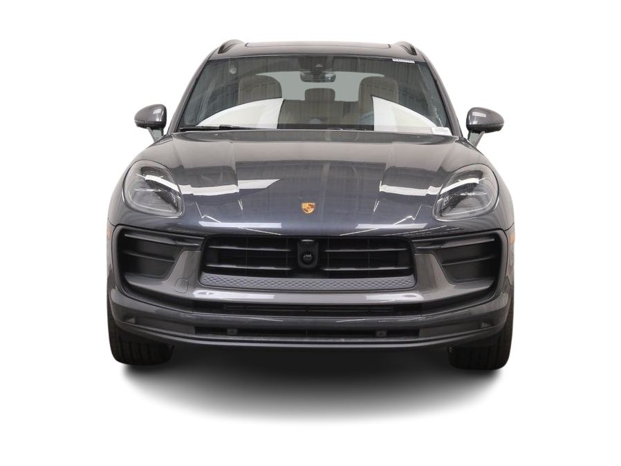 Thumbnail: 2026 Porsche Macan - 15