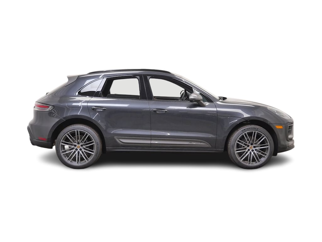 Thumbnail: 2026 Porsche Macan - 13