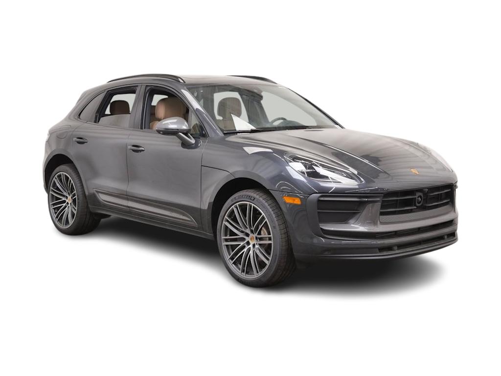 Thumbnail: 2026 Porsche Macan - 14