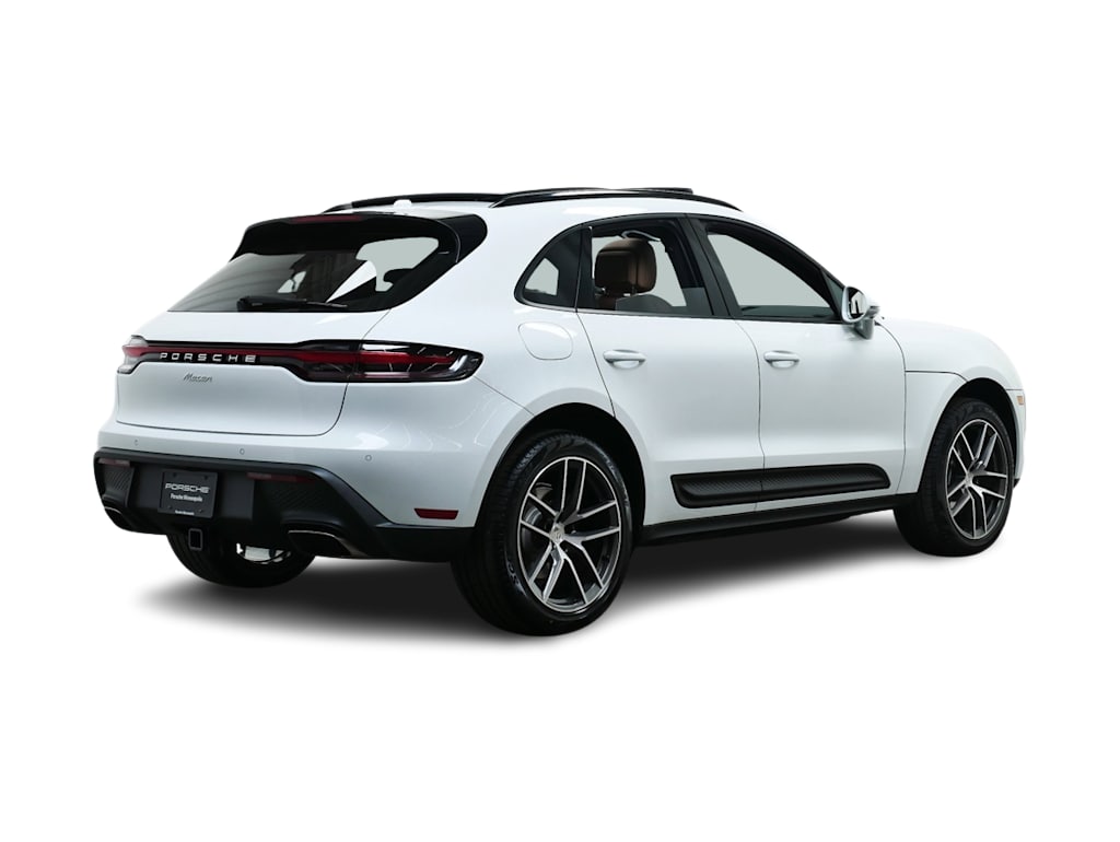 Thumbnail: 2025 Porsche Macan - 14