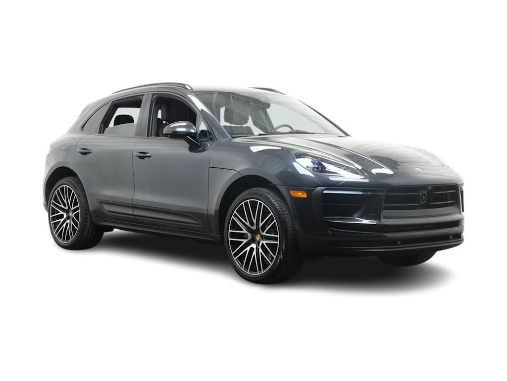 Thumbnail: 2026 Porsche Macan - 14