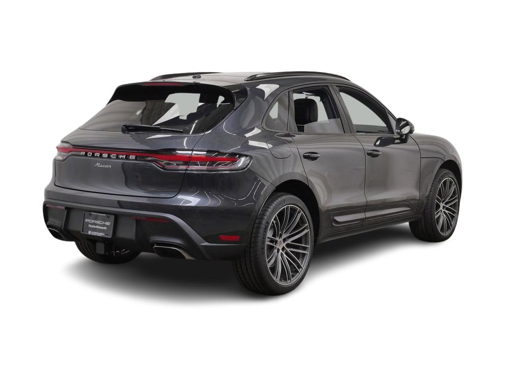 Thumbnail: 2026 Porsche Macan - 11