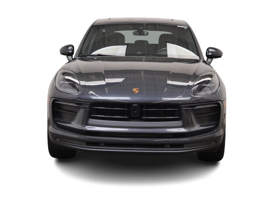 Thumbnail: 2023 Porsche Macan - 15