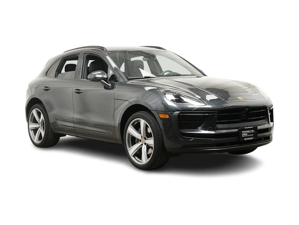 2024 Porsche Macan Base 17