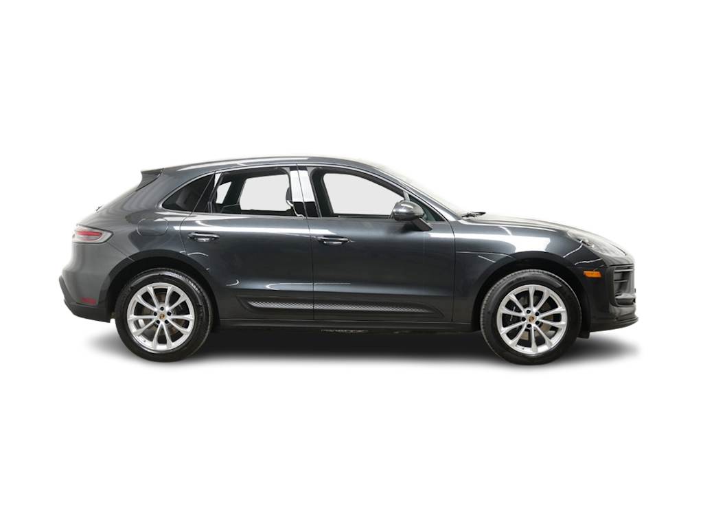 2024 Porsche Macan Base 14
