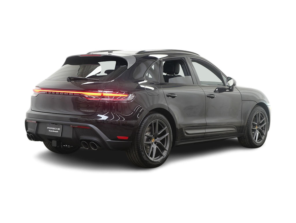 Thumbnail: 2026 Porsche Macan - 12