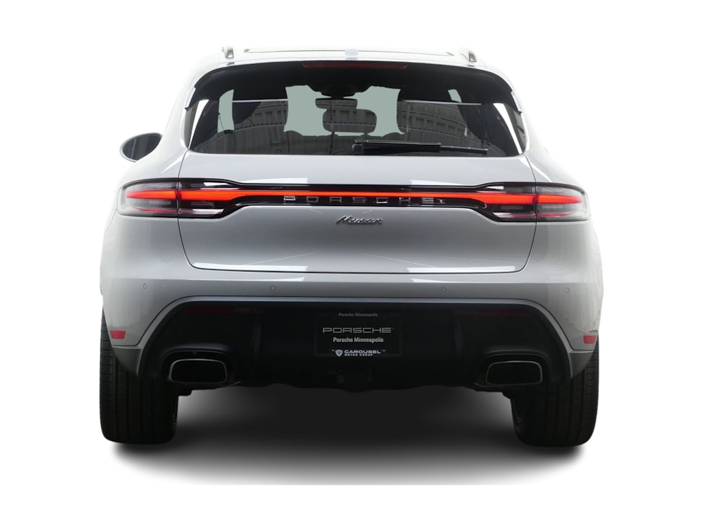 Thumbnail: 2026 Porsche Macan - 5