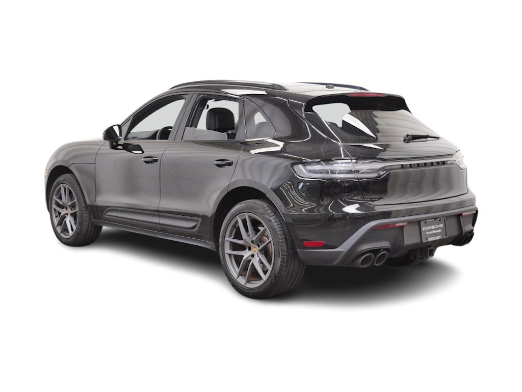 Thumbnail: 2023 Porsche Macan - 4