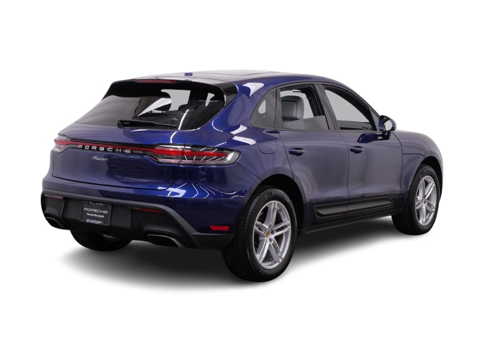 Thumbnail: 2024 Porsche Macan - 13