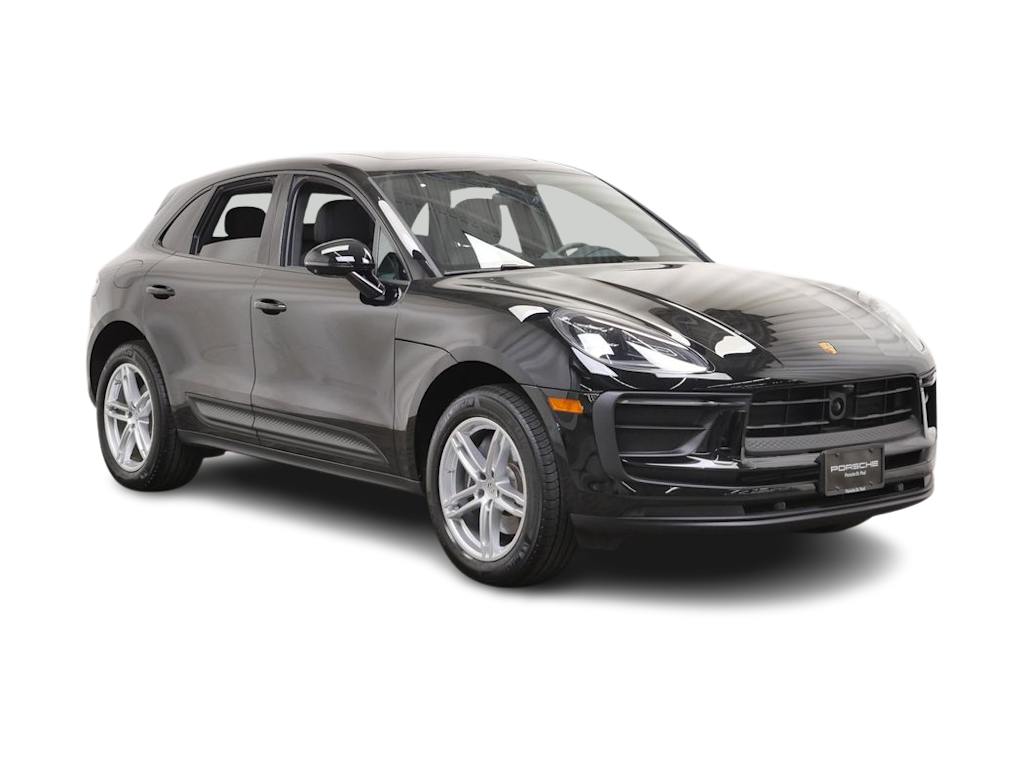 Thumbnail: 2025 Porsche Macan - 14