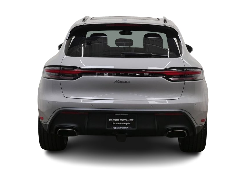 Thumbnail: 2026 Porsche Macan - 5