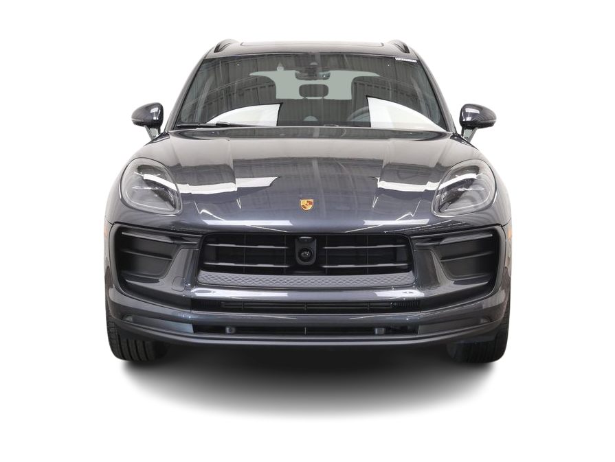 Thumbnail: 2026 Porsche Macan - 15