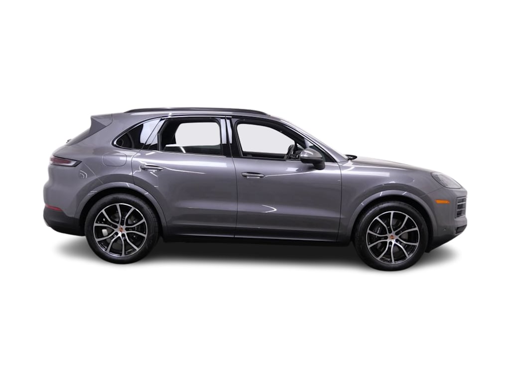 Thumbnail: 2026 Porsche Cayenne - 13