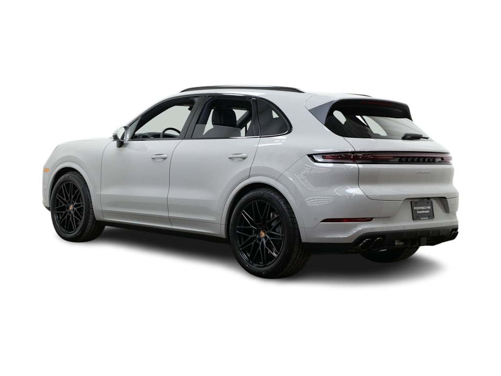 Thumbnail: 2026 Porsche Cayenne - 4