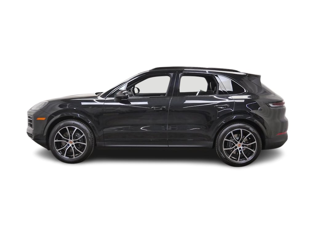 Thumbnail: 2026 Porsche Cayenne - 3