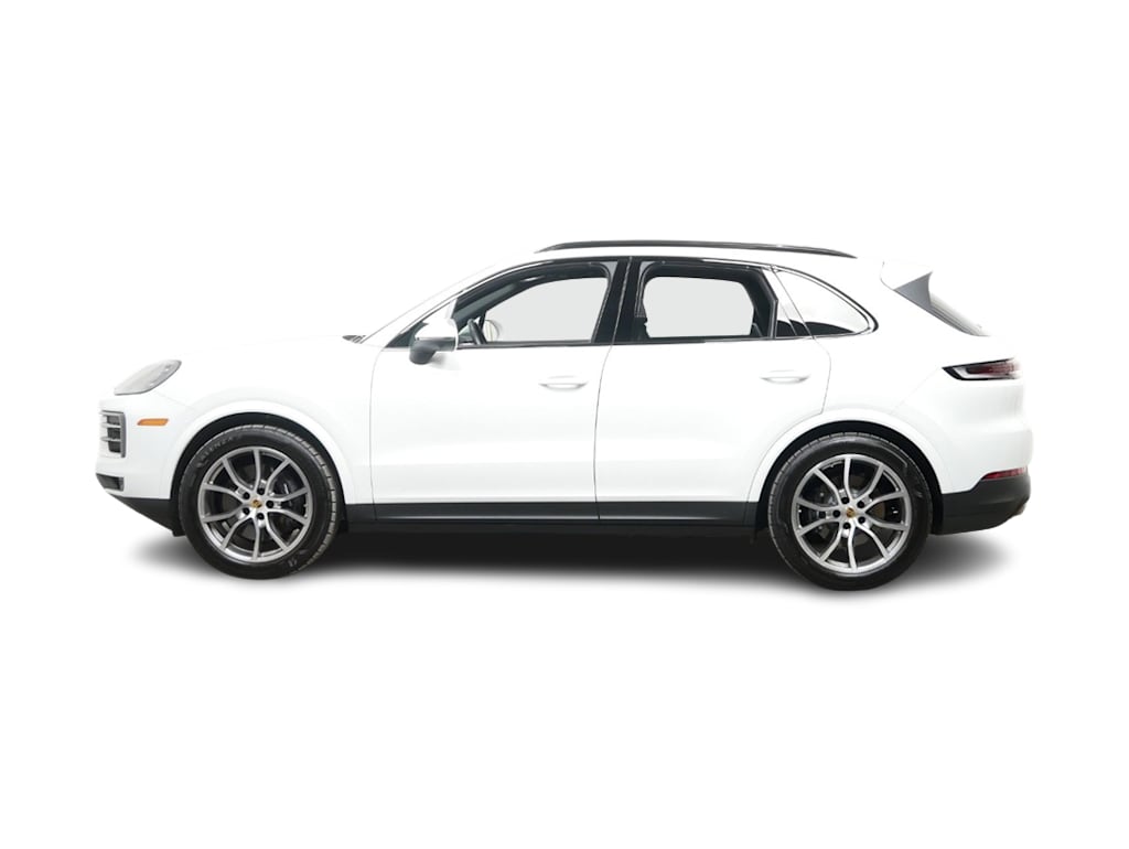 2024 Porsche Cayenne Base 3