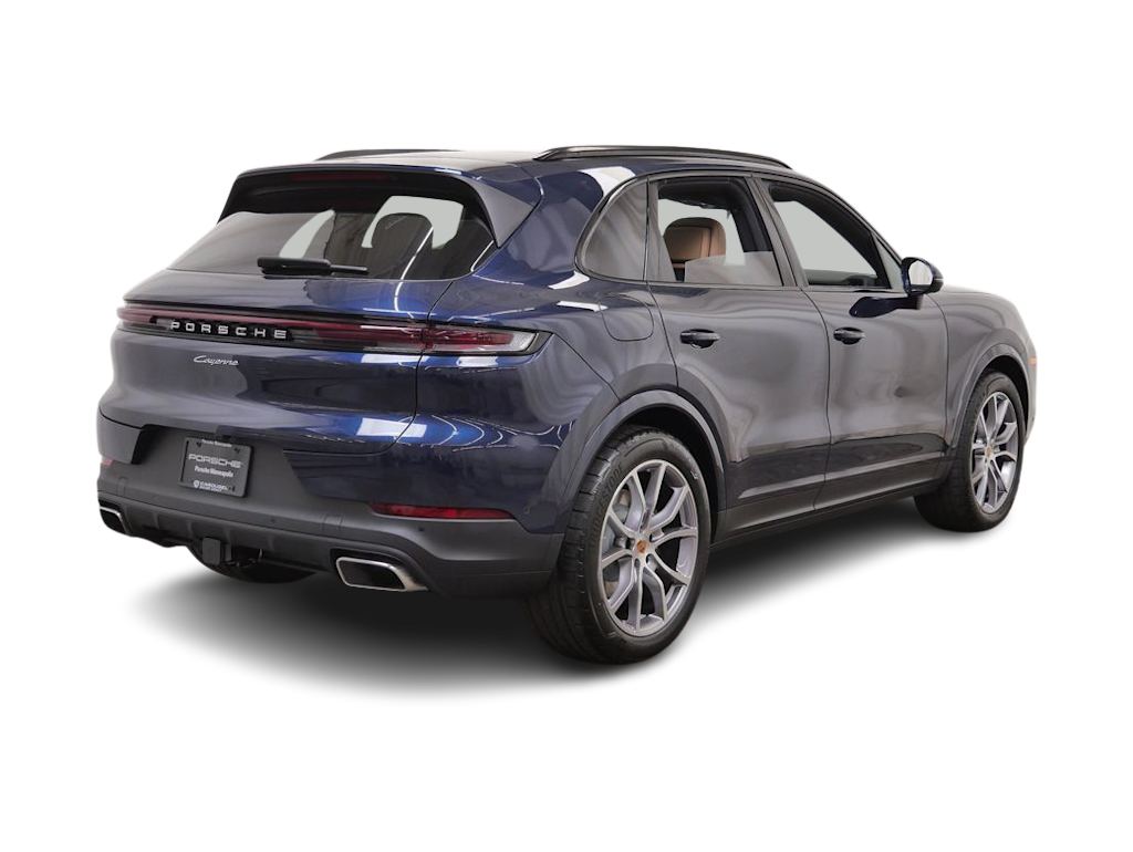 Thumbnail: 2026 Porsche Cayenne - 10
