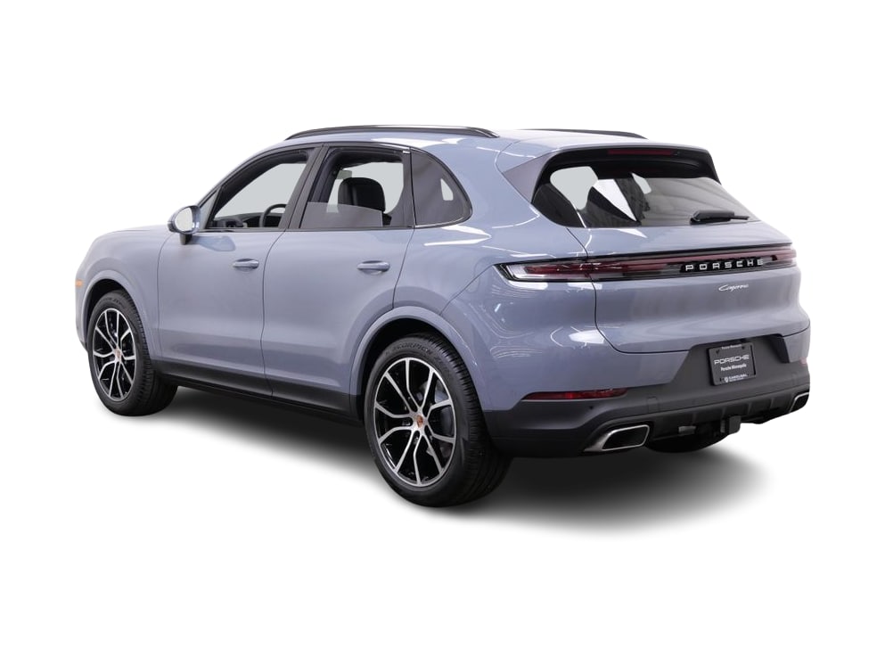 Thumbnail: 2026 Porsche Cayenne - 4