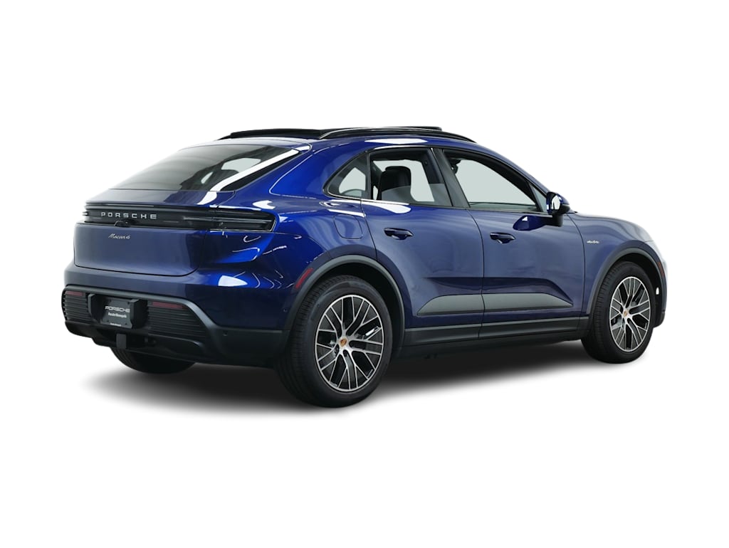 Thumbnail: 2025 Porsche Macan - 11