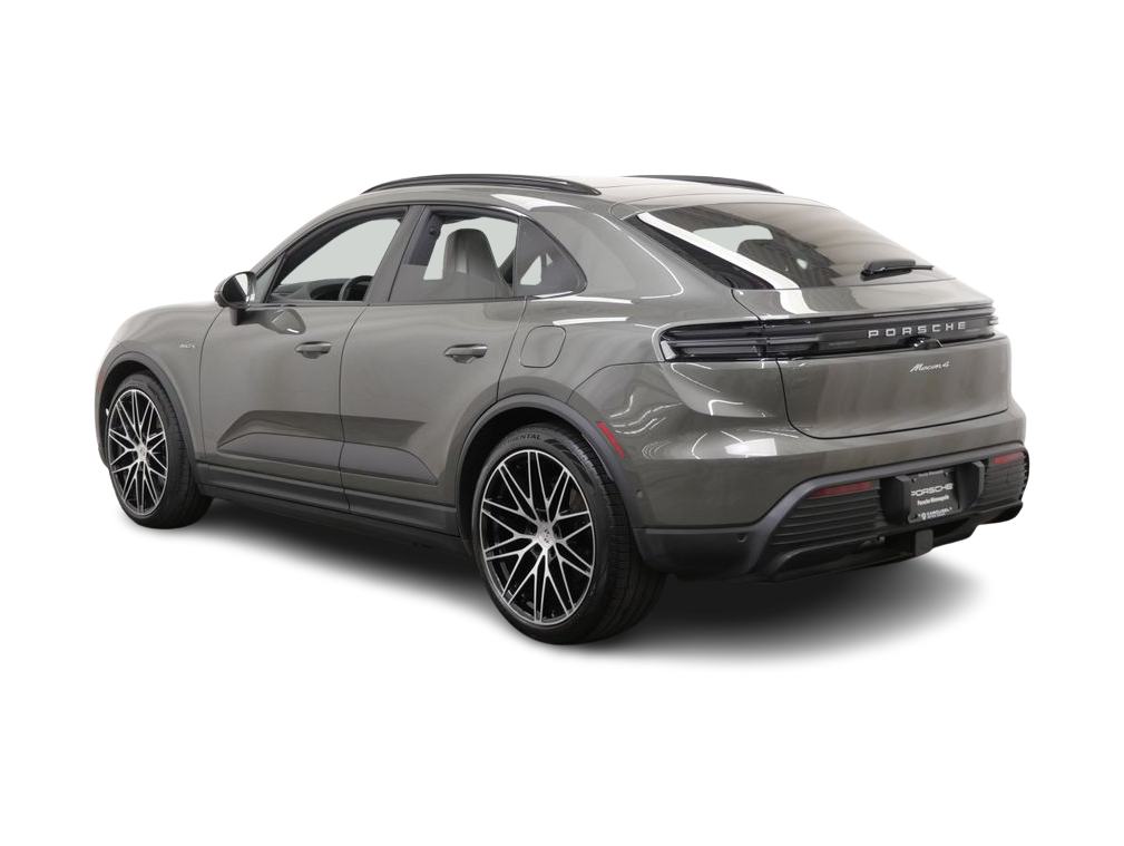 Thumbnail: 2024 Porsche Macan - 4