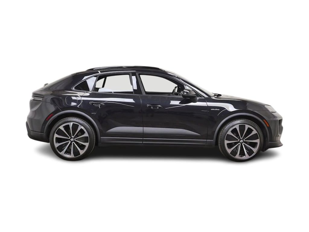 Thumbnail: 2025 Porsche Macan - 12