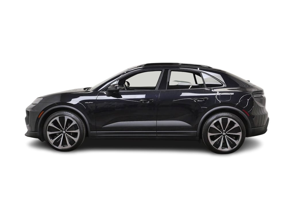 Thumbnail: 2025 Porsche Macan - 3