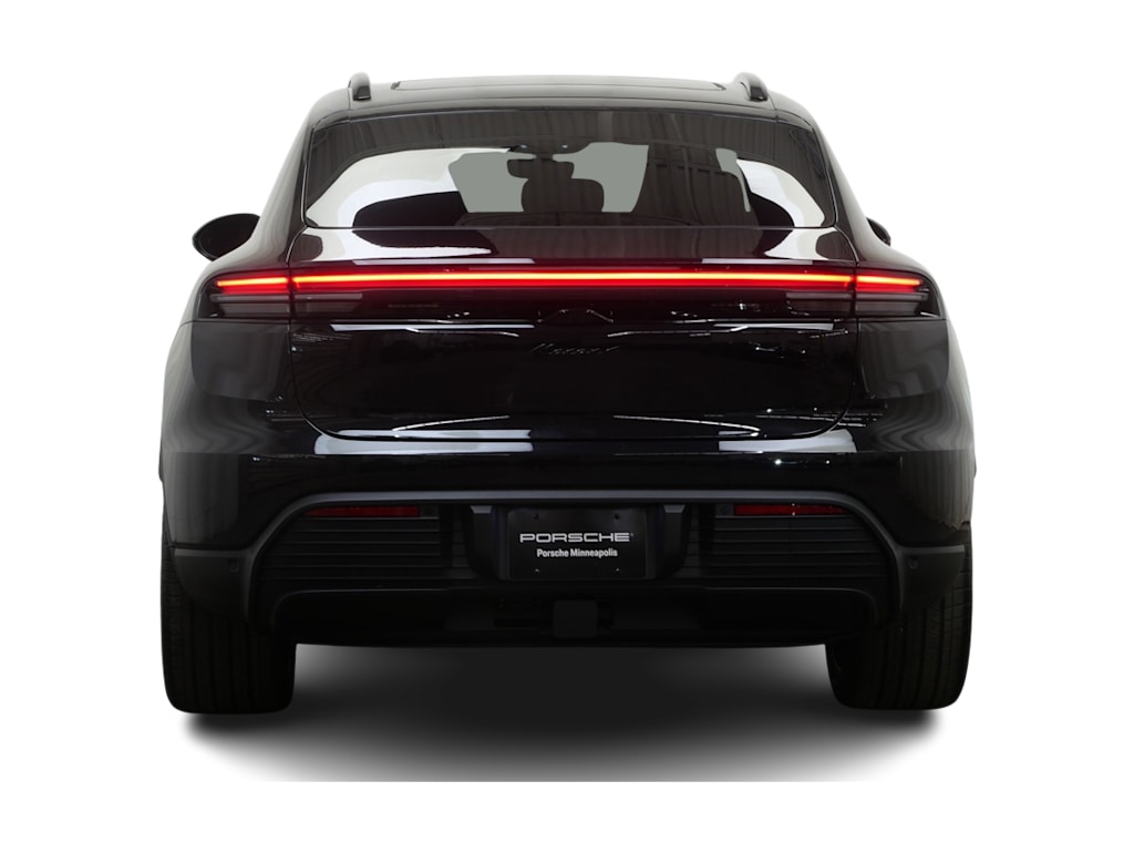 Thumbnail: 2026 Porsche Macan - 5
