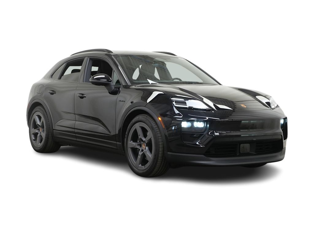 Thumbnail: 2026 Porsche Macan - 13