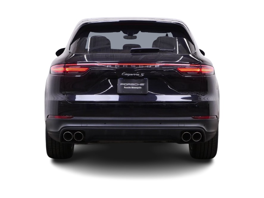 Thumbnail: 2019 Porsche Cayenne - 4