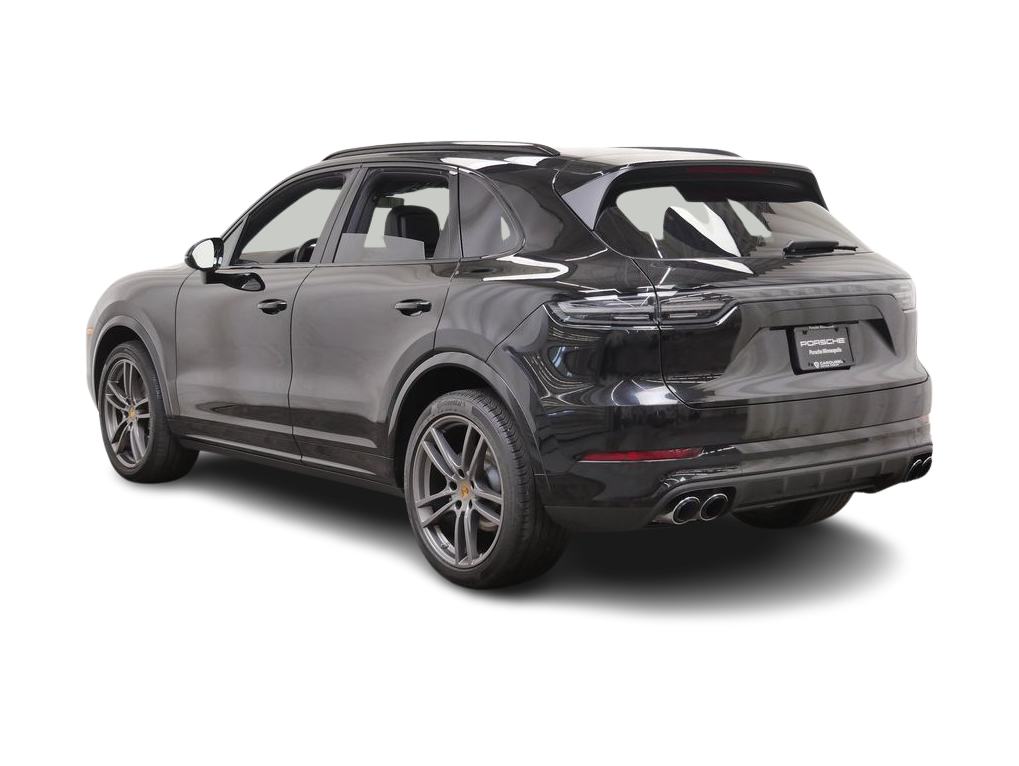 Thumbnail: 2023 Porsche Cayenne - 4