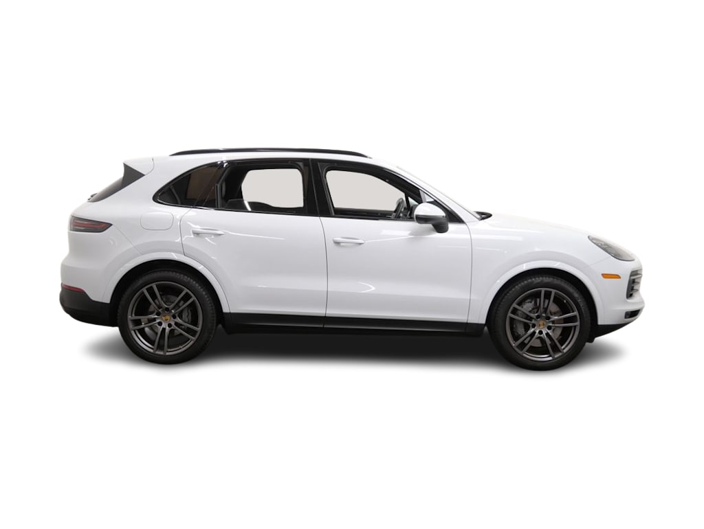 Thumbnail: 2021 Porsche Cayenne - 13