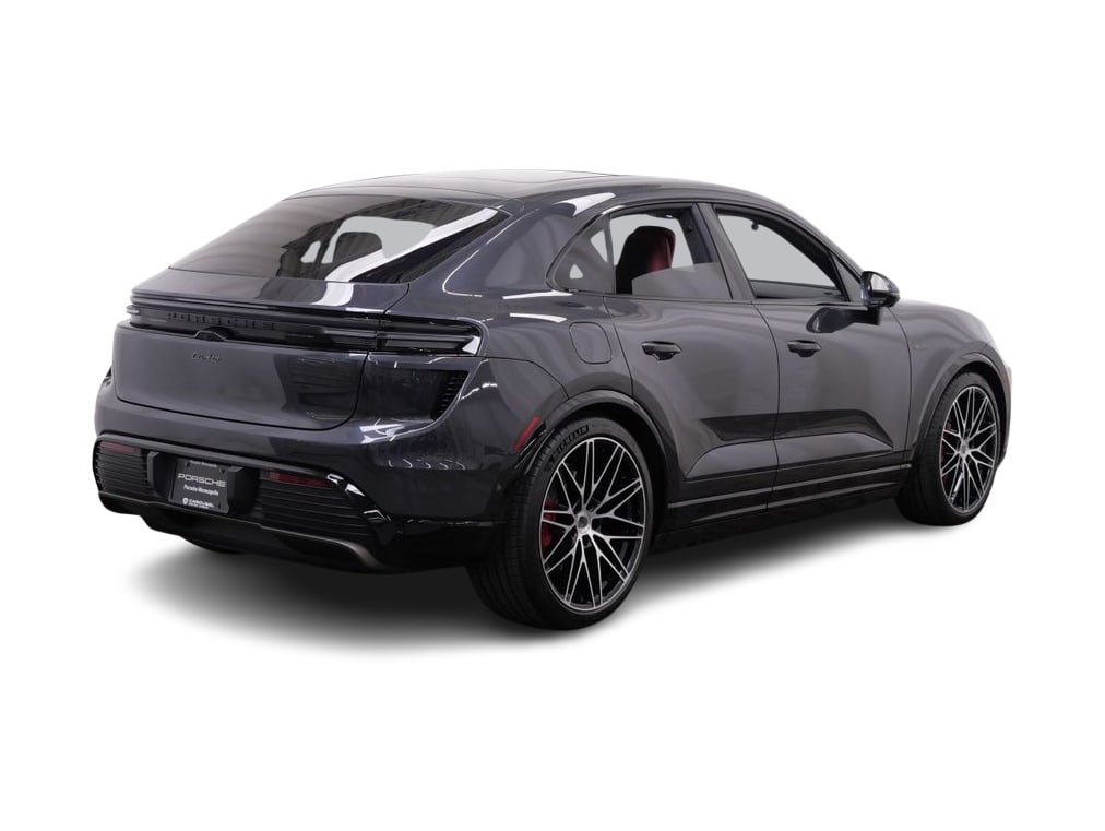 Thumbnail: 2025 Porsche Macan - 11