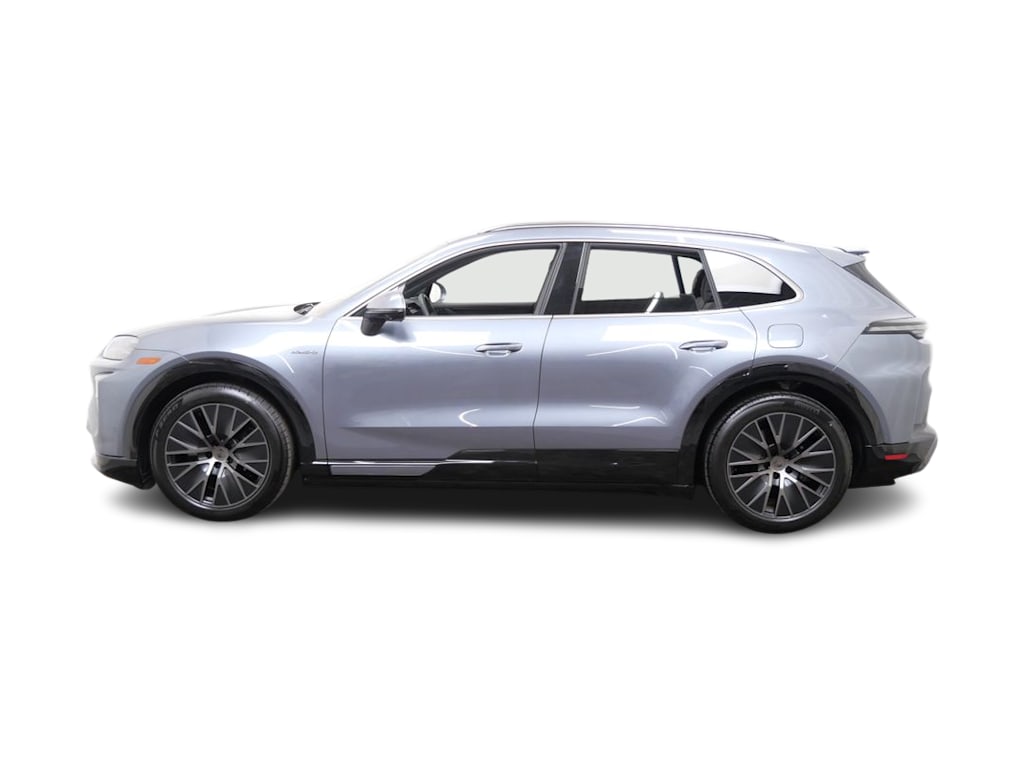 Thumbnail: 2026 Porsche Cayenne - 3