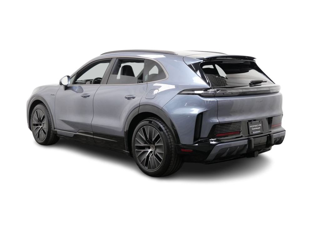 Thumbnail: 2026 Porsche Cayenne - 4