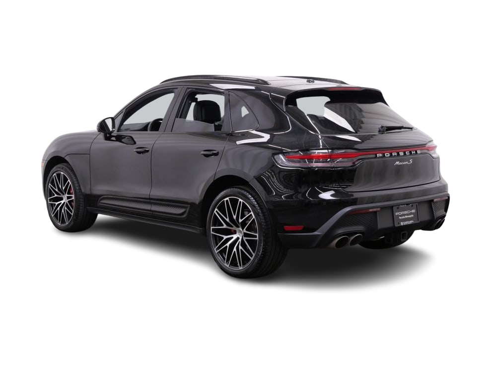 Thumbnail: 2023 Porsche Macan - 4