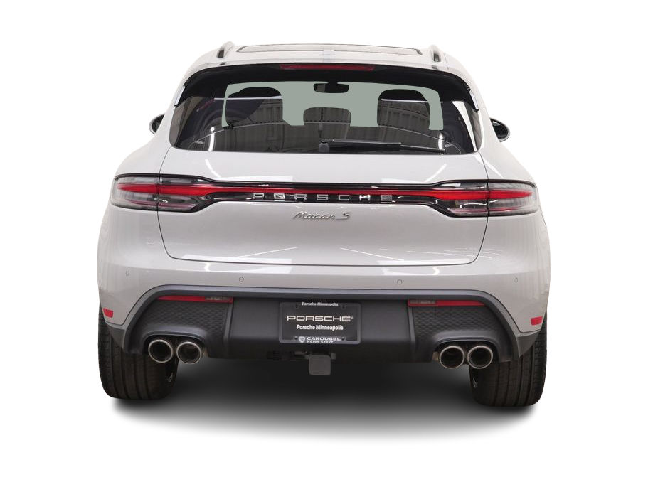 Thumbnail: 2026 Porsche Macan - 5