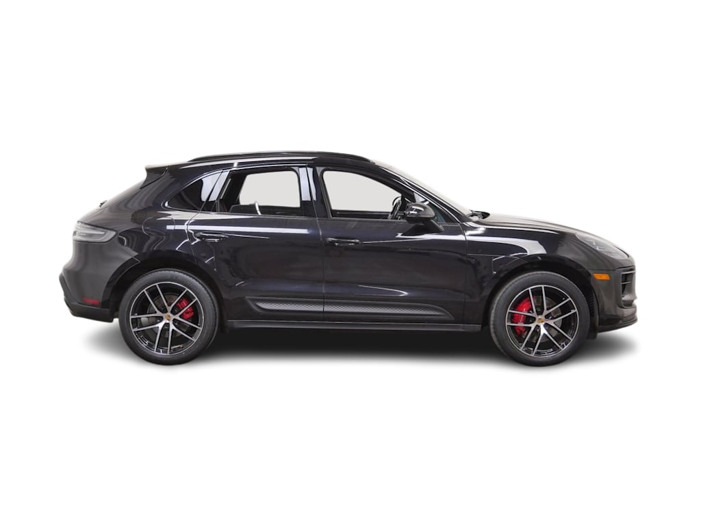 Thumbnail: 2022 Porsche Macan - 12